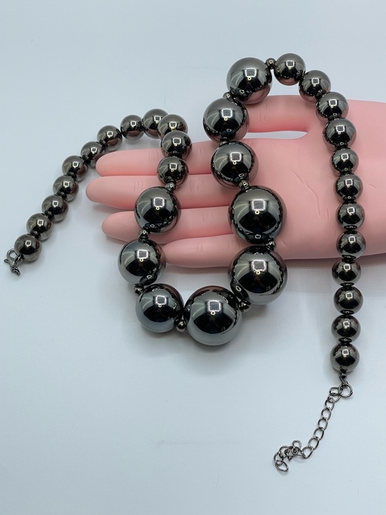 Bright Silver Large Beaded Necklace Silver Tone Statement Graduated Bold - Picture 2 of 6